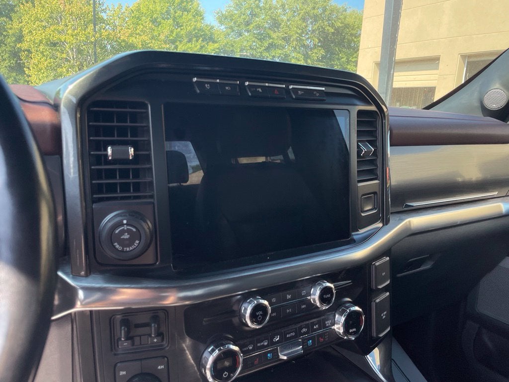 2021 Ford F-150 Lariat Clean CarFax, One Owner, Sport Pkg, FX4, 20" Wheel