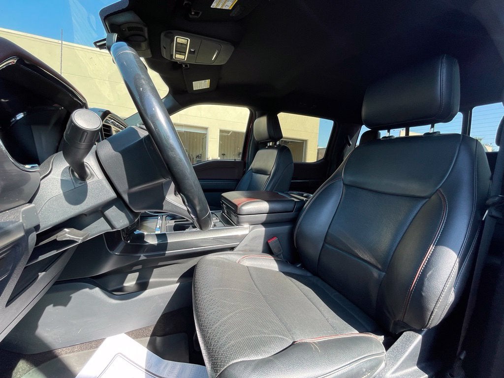 2021 Ford F-150 Lariat Clean CarFax, One Owner, Sport Pkg, FX4, 20" Wheel
