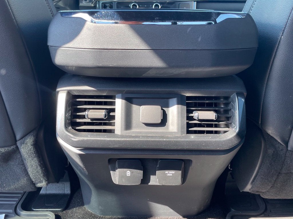 2021 Ford F-150 Lariat Clean CarFax, One Owner, Sport Pkg, FX4, 20" Wheel