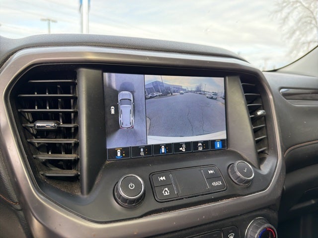2023 GMC Acadia AT4