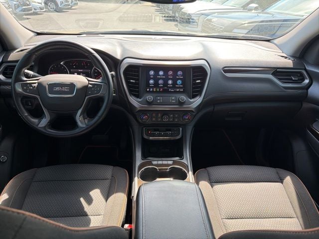 2022 GMC Acadia AT4