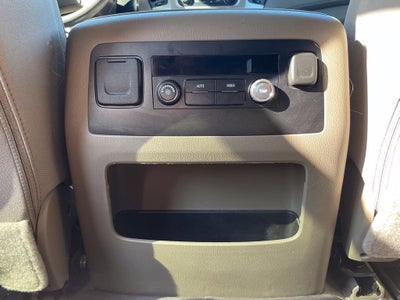 2016 GMC Yukon SLE Clean CarFax, One Owner, Third Row
