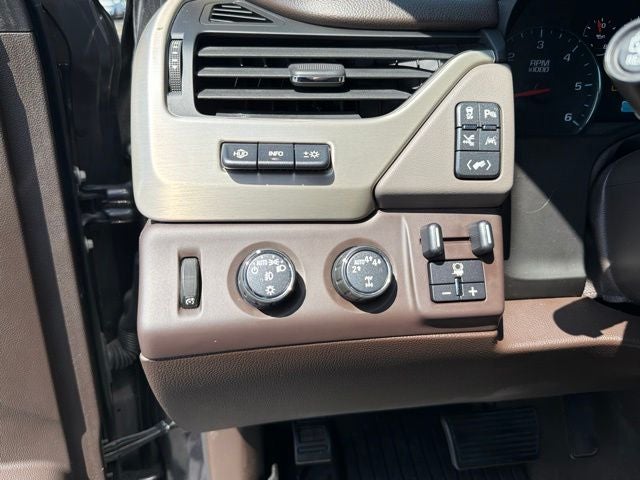 2017 GMC Yukon Denali - Photo 14