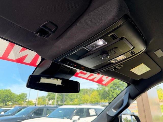2025 Chevrolet Tahoe Z71 - Photo 19