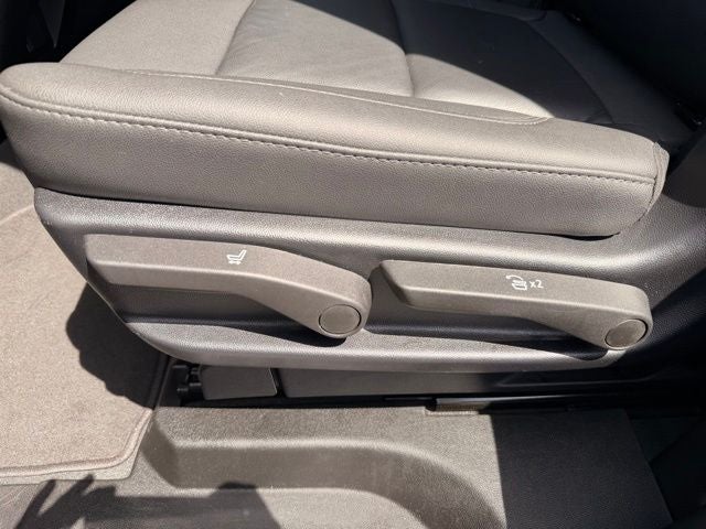 2025 Chevrolet Tahoe Z71 - Photo 25