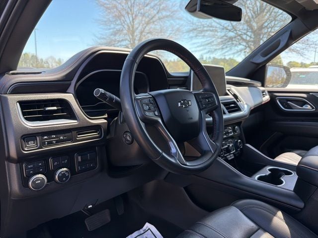 2023 Chevrolet Suburban RST