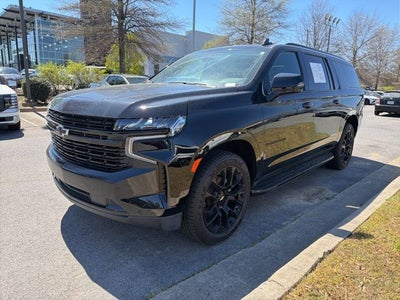 2023 Chevrolet Suburban RST