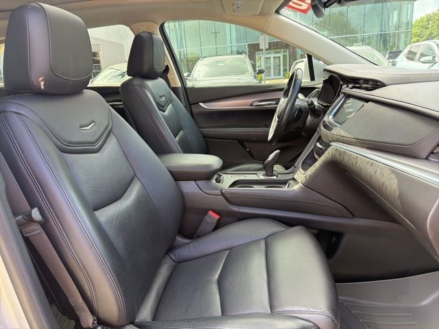 2019 Cadillac XT5 Premium Luxury