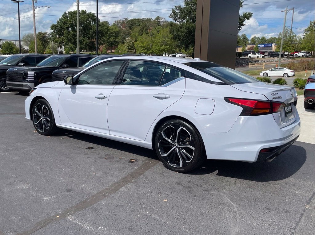 2024 Nissan Altima 2.5 SR Clean CarFax, One Owner
