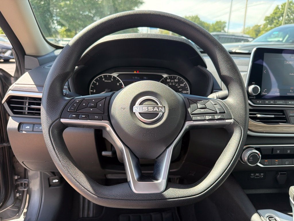 2025 Nissan Altima 2.5 SV CARFAX 1-Owner