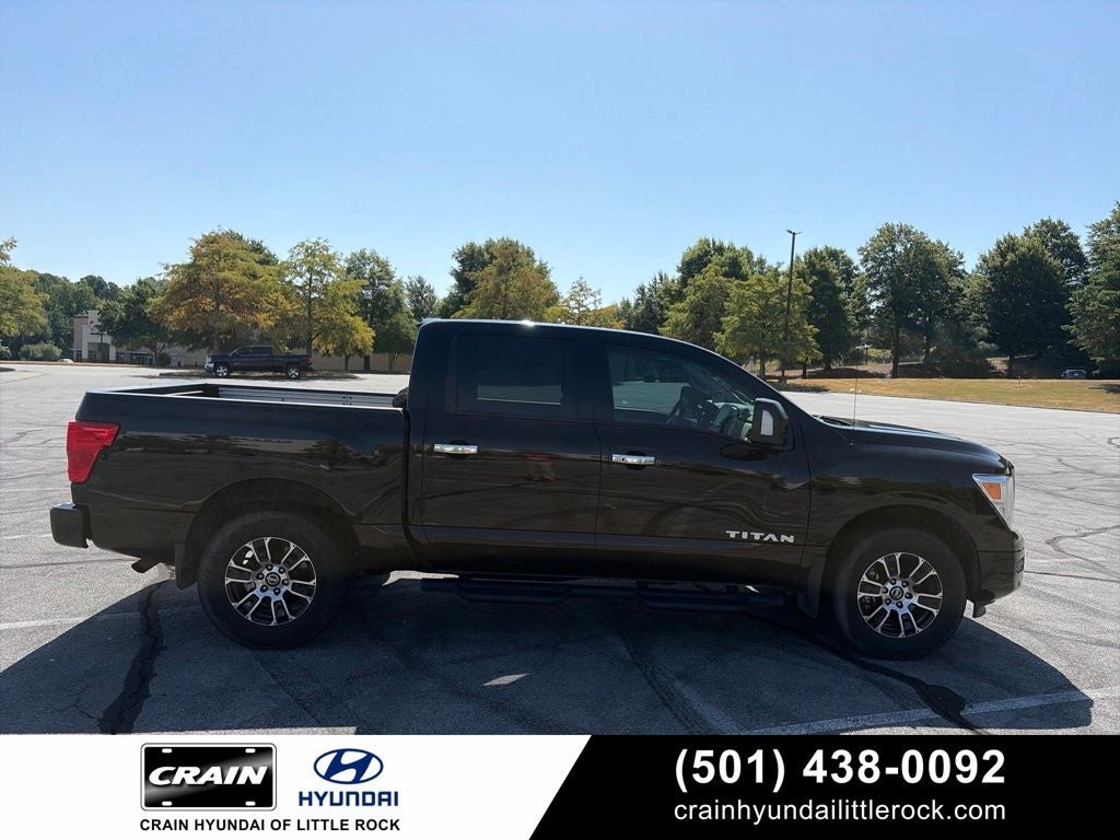 2021 Nissan Titan