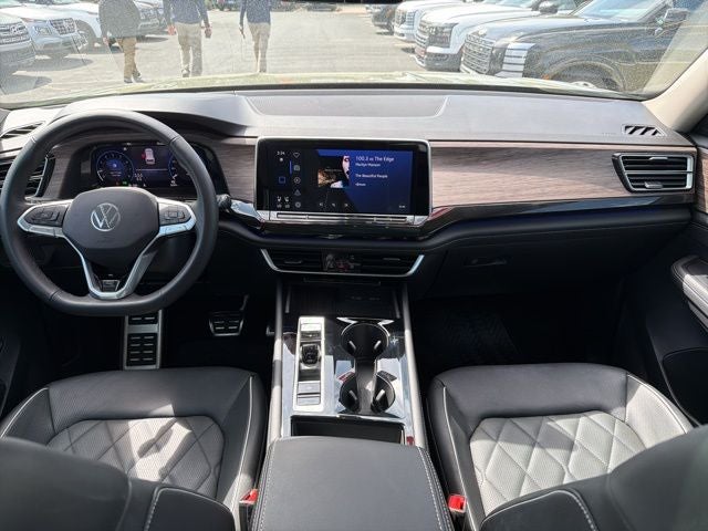 2025 Volkswagen Atlas 2.0T SEL Premium R-Line