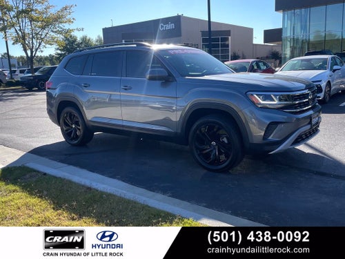 2023 Volkswagen Atlas 2.0T SE w/Technology Clean CarFax, One Owner, Third Row Seat