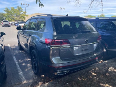 2023 Volkswagen Atlas 2.0T SE w/Technology Clean CarFax, One Owner, Third Row Seat