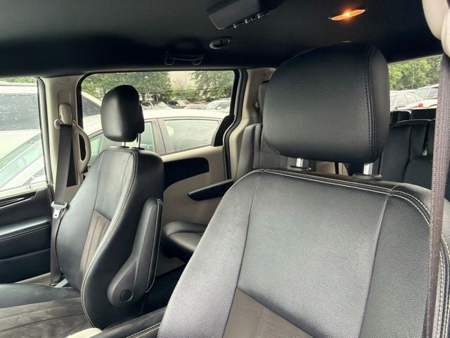 2020 Dodge Grand Caravan SXT - Photo 19