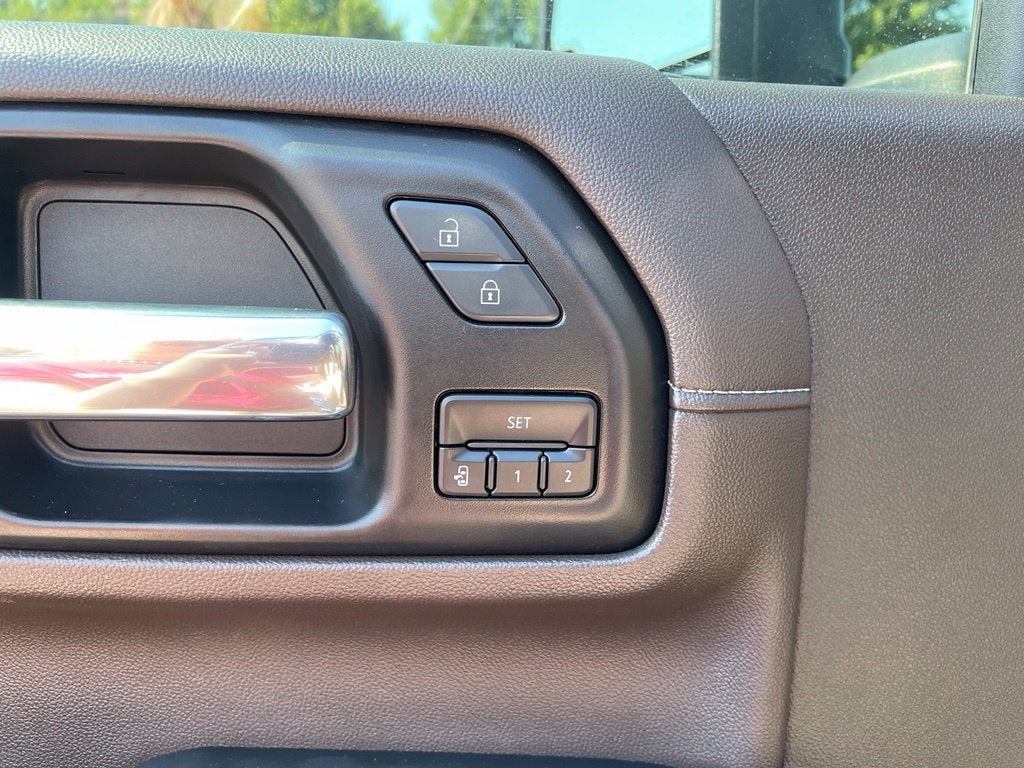 2023 Chevrolet Silverado 2500HD LTZ LTZ Plus, Moonroof, Z71