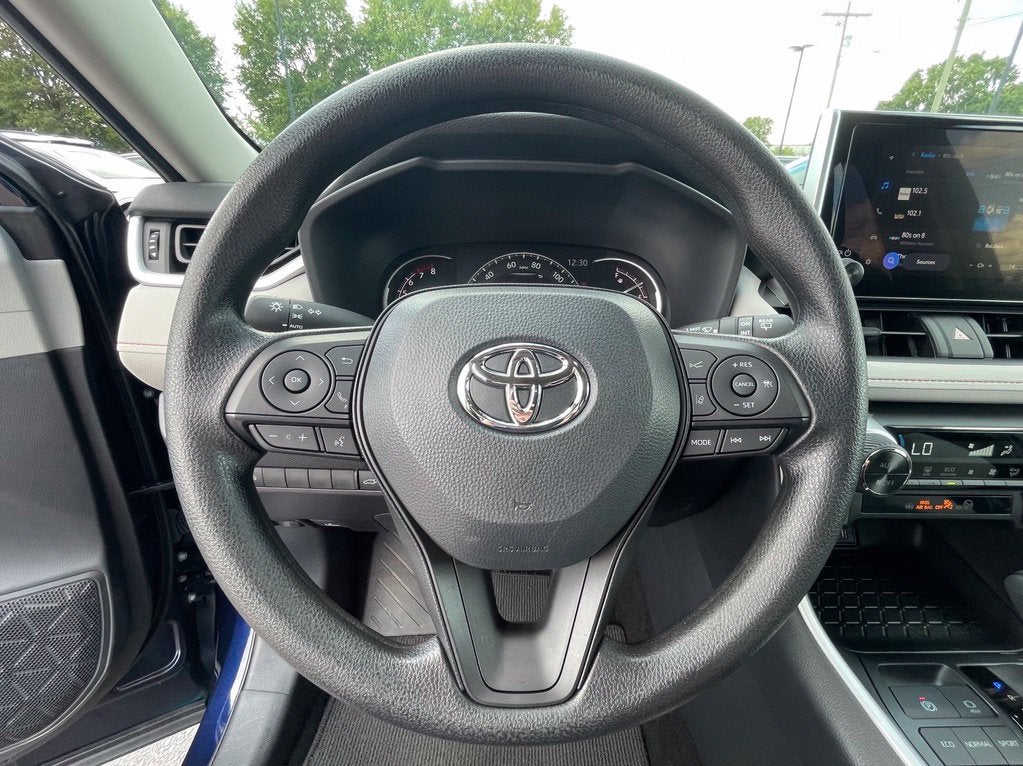 2025 Toyota RAV4 XLE One Owner, Low Miles