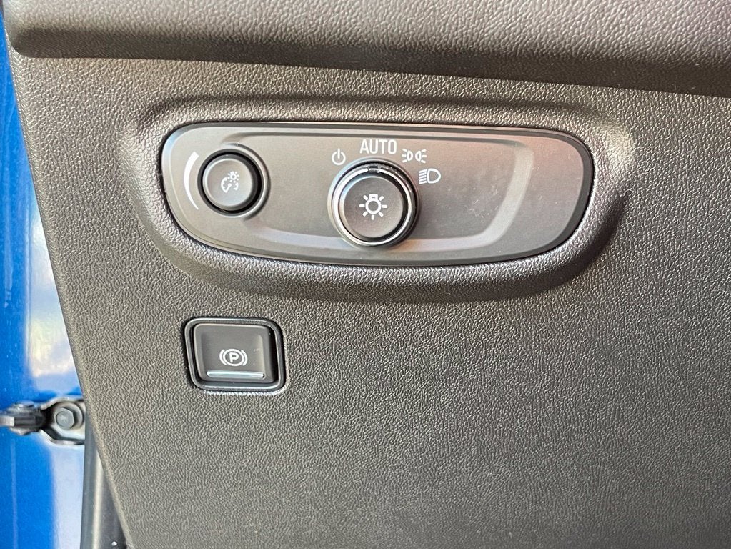 2022 GMC Terrain SLE - Photo 13