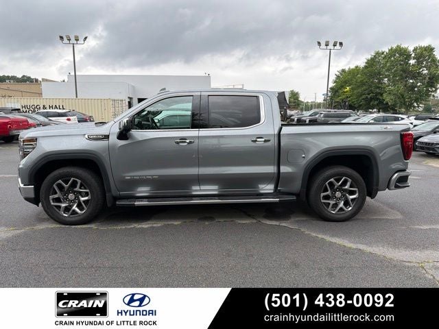 2023 GMC Sierra 4WD Crew Cab Short Box SLT's photo