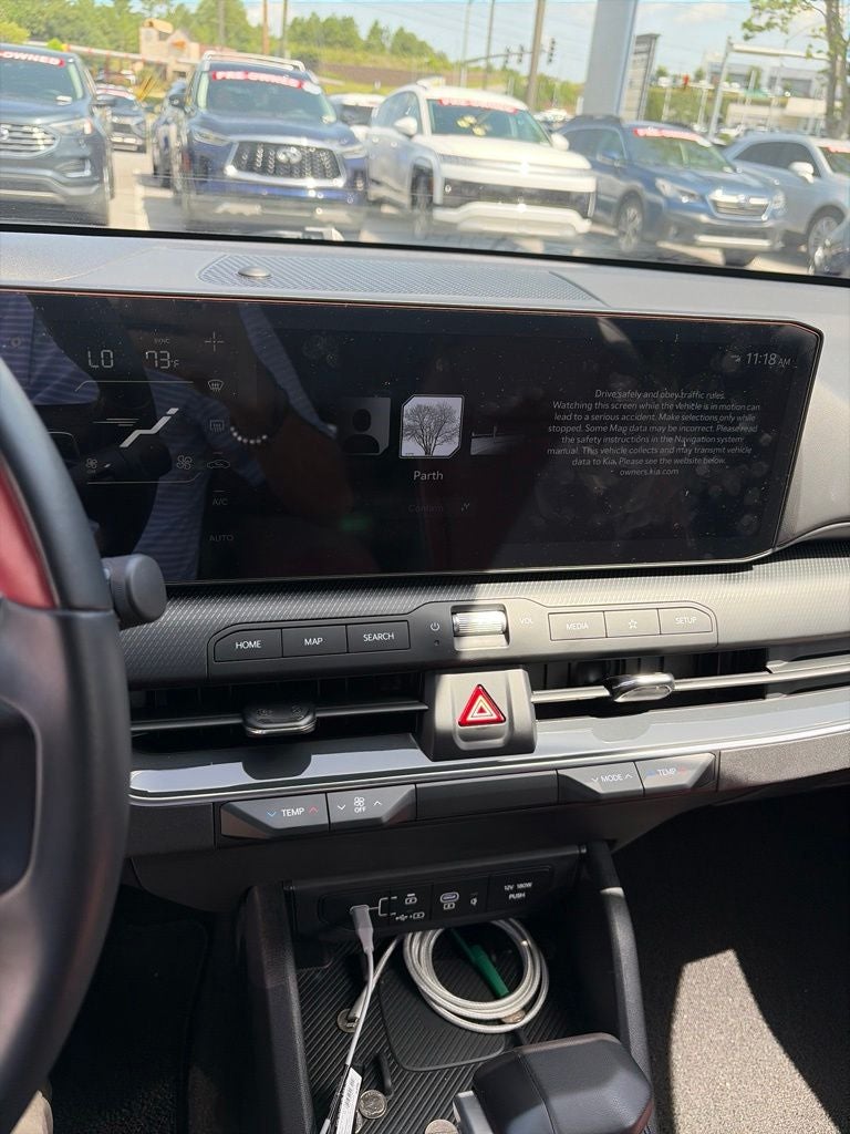 2025 Kia K4 GT-Line - Photo 6