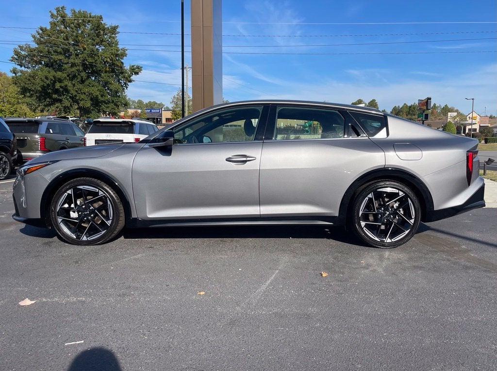2025 Kia K4 GT-Line Pano Roof, One Owner