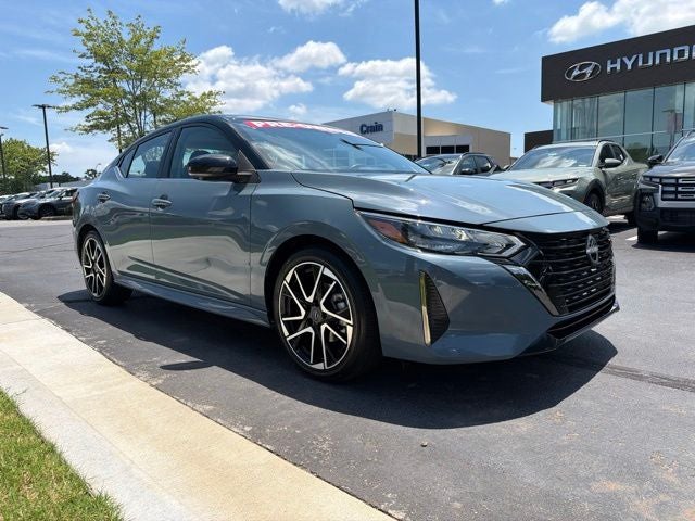 2025 Nissan Sentra SR