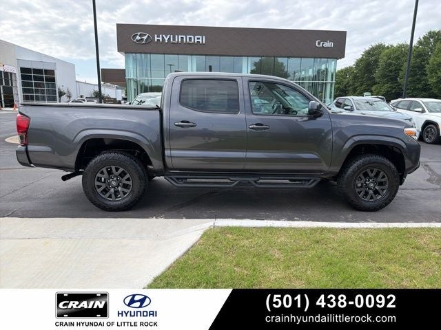 2023 Toyota Tacoma SR Double Cab 4WD V6 Auto Short Bed's photo