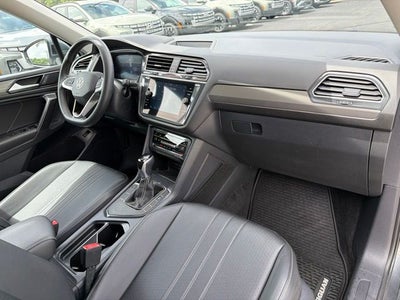2023 Volkswagen Tiguan 2.0T SE