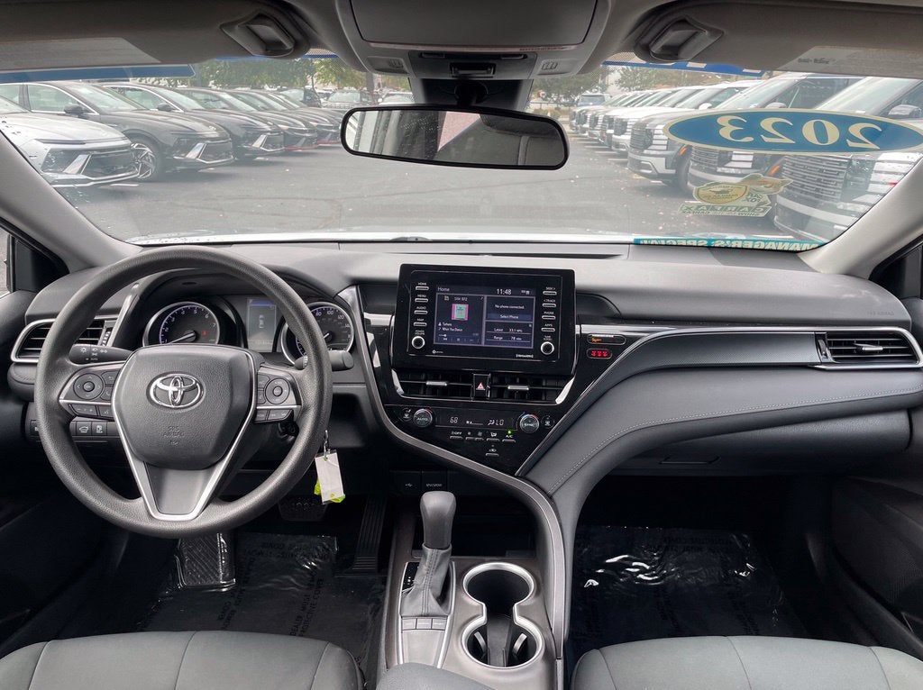2023 Toyota Camry LE - Photo 30