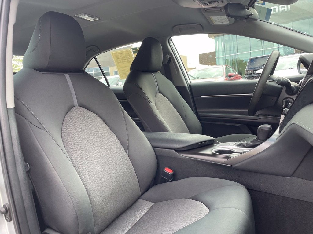 2023 Toyota Camry LE - Photo 32