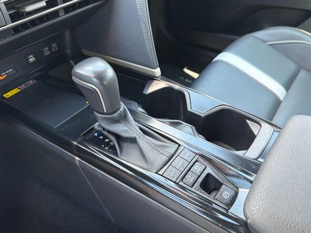 2025 Toyota Camry SE - Photo 20