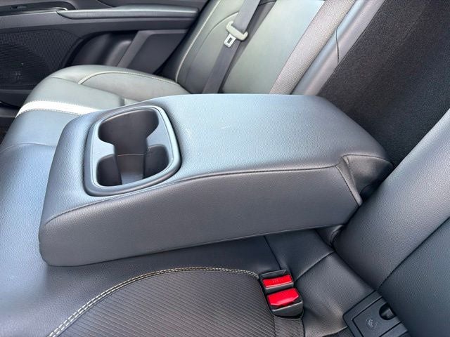 2025 Toyota Camry SE - Photo 26