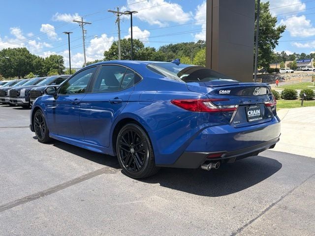 2025 Toyota Camry SE - Photo 6
