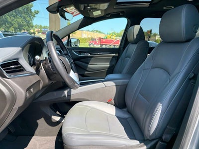 2024 Buick Enclave Essence Sport Touring, Pano Roof, Navi, Adaptive Cruise, O