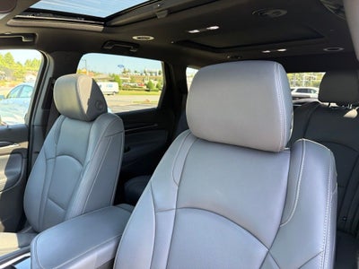 2024 Buick Enclave Essence Sport Touring, Pano Roof, Navi, Adaptive Cruise, O