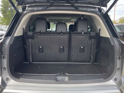 2025 Nissan Pathfinder Platinum Pano Roof, Leather, One Owner, Third Row