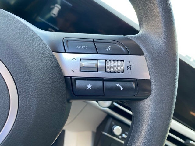 2025 Hyundai TUCSON SE FWD