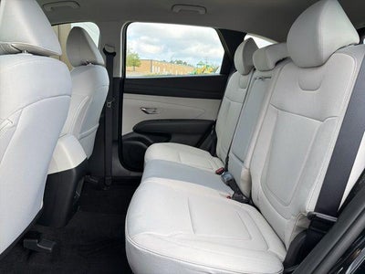 2026 Hyundai TUCSON SE FWD