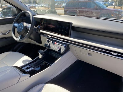 2025 Hyundai TUCSON SE FWD