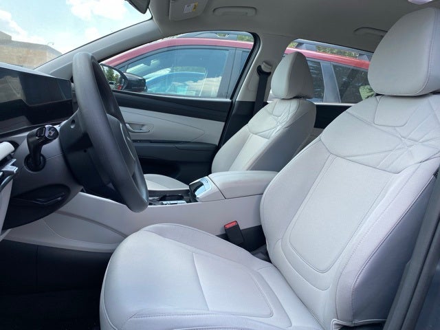 2025 Hyundai TUCSON SEL FWD