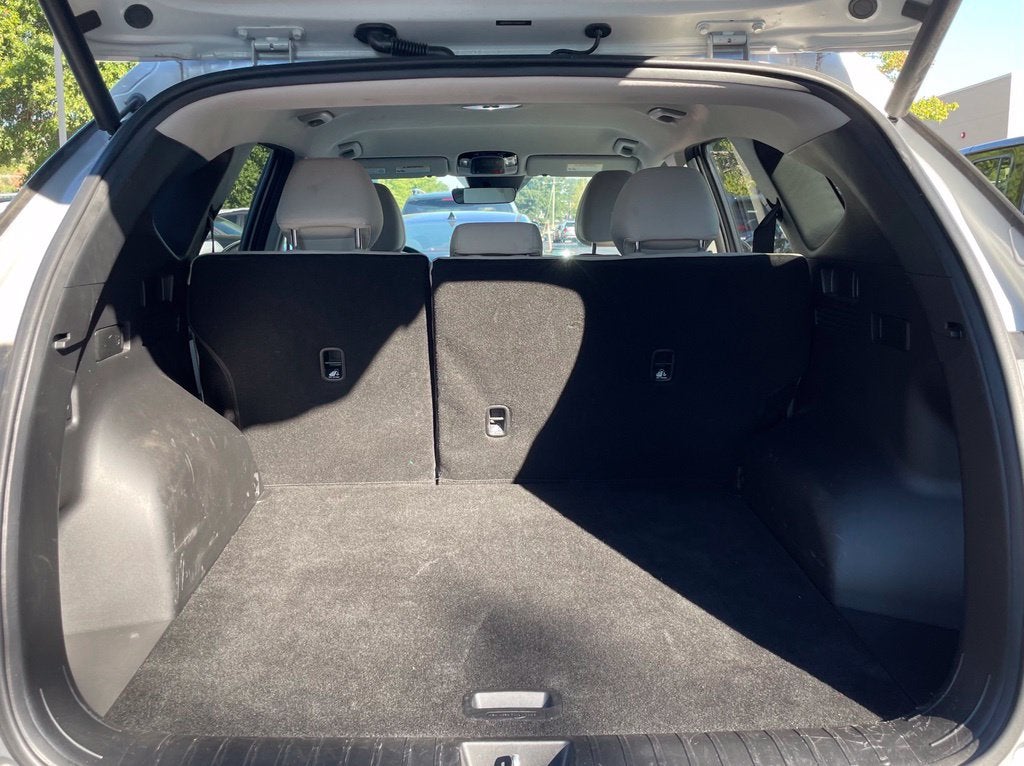 2025 Hyundai TUCSON SEL Carfax One Owner