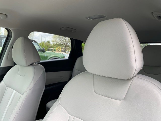 2025 Hyundai TUCSON SEL FWD