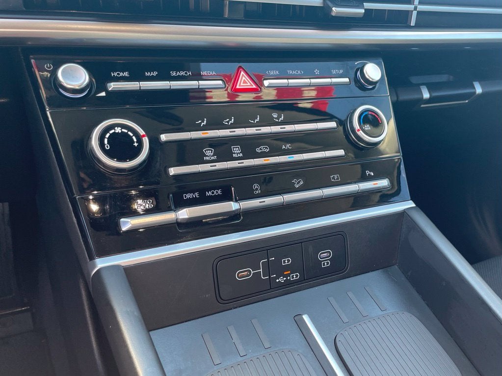 2024 Hyundai Santa Fe SE - Photo 19