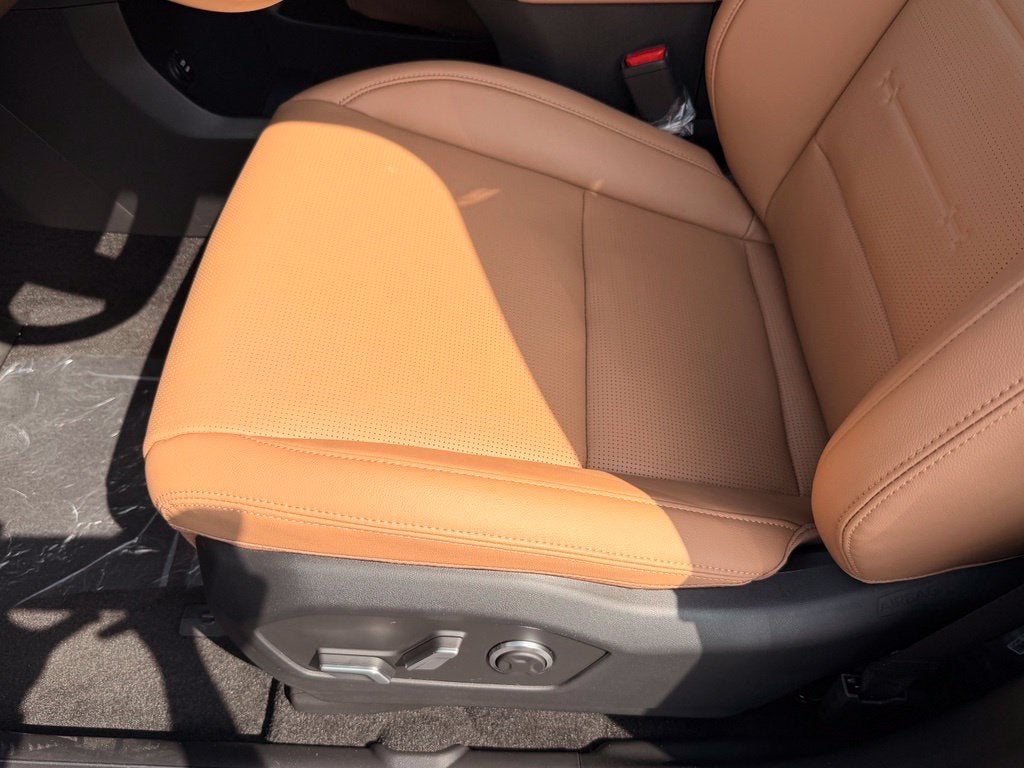 2027 Hyundai SANTA FE HYBRID Limited