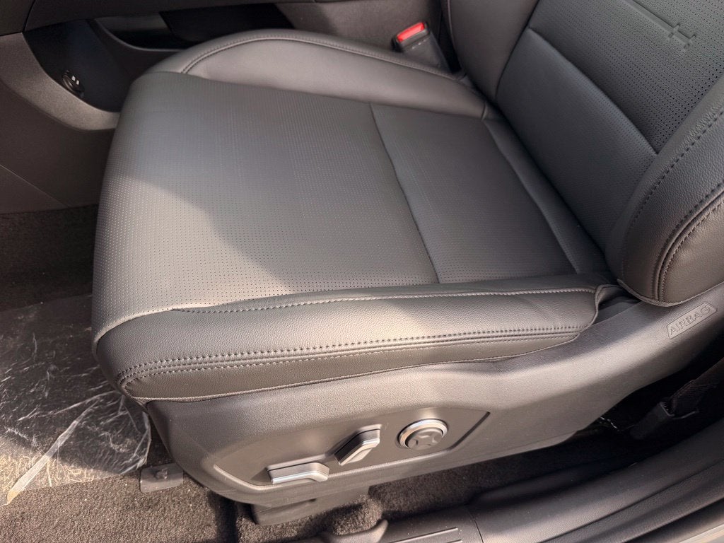 2027 Hyundai SANTA FE HYBRID Limited