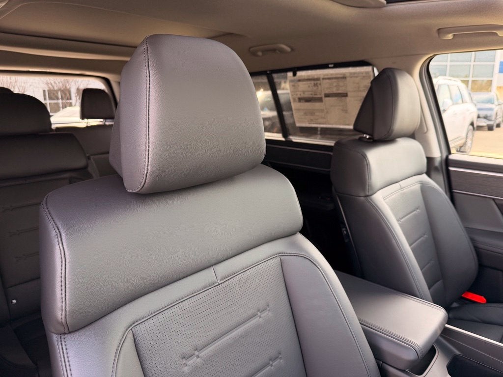 2027 Hyundai SANTA FE HYBRID Limited