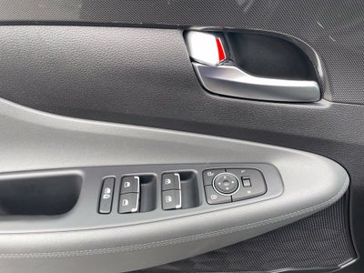 2023 Hyundai SANTA FE SEL Clean Carfax, One Owner, Third Row Seat
