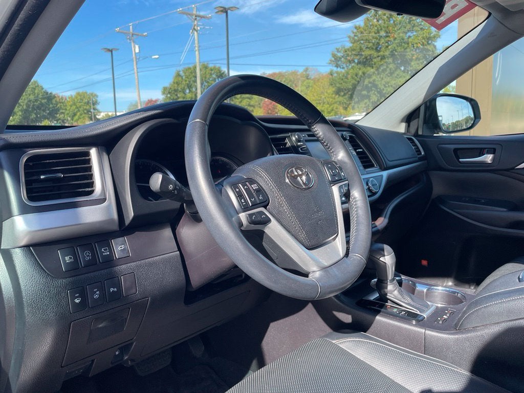 2018 Toyota Highlander Limited Platinum - Photo 10