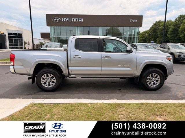 2017 Toyota Tacoma's photo