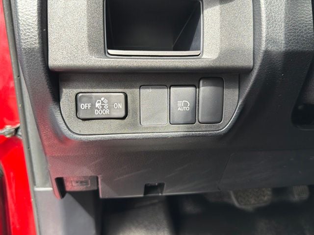 2019 Toyota Tacoma SR5 - Photo 13